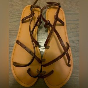 American Eagle sandals!!